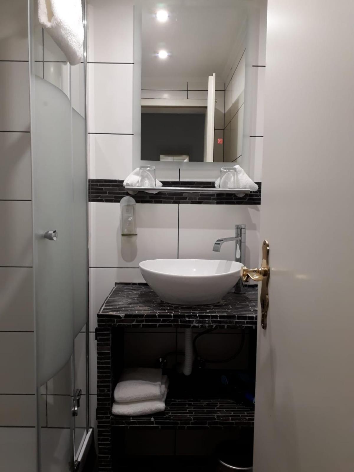 Hotel Restaurant Adria Kroatien باد ايمس المظهر الخارجي الصورة